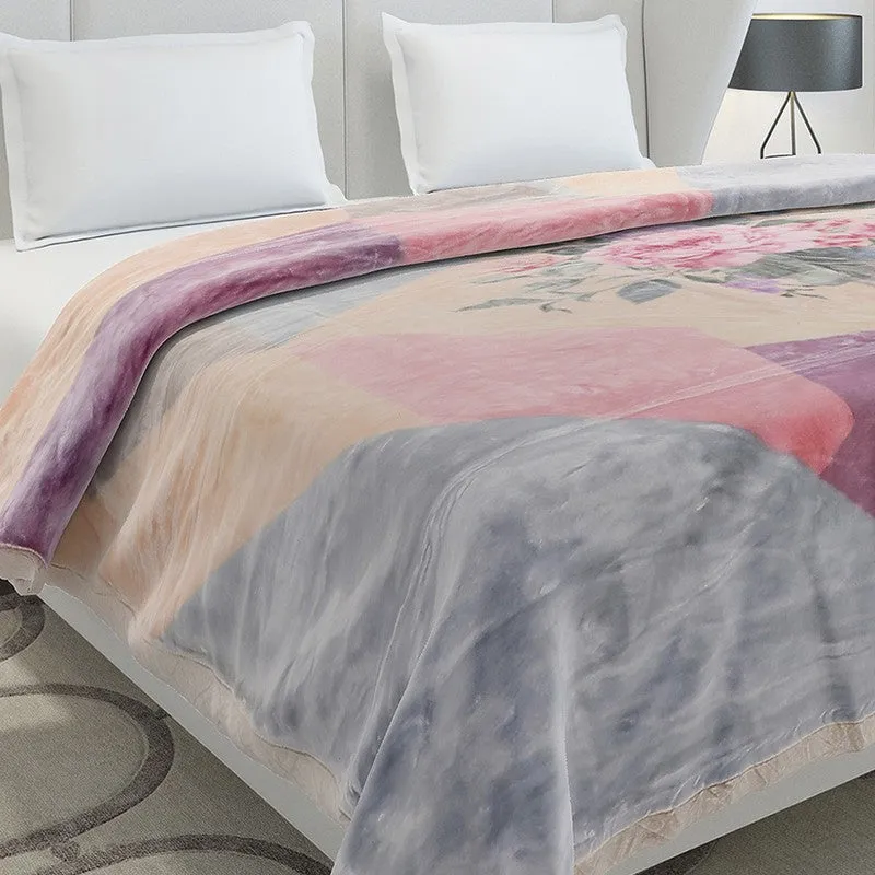 Monte Carlo Whispering Blooms Blanket - 909 GSM media 4