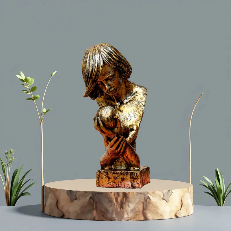 Mom's Warmth Showpiece media 3