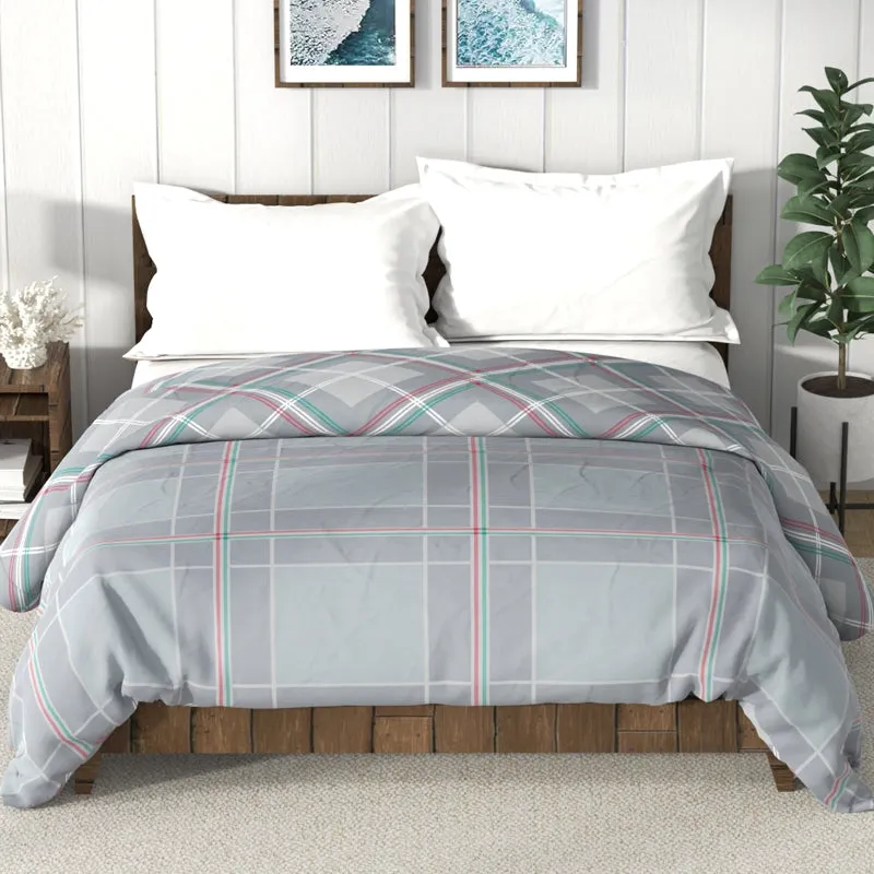 Nautica Thistle Plaid Reversible Comforter (Grey) - 130 GSM media 3