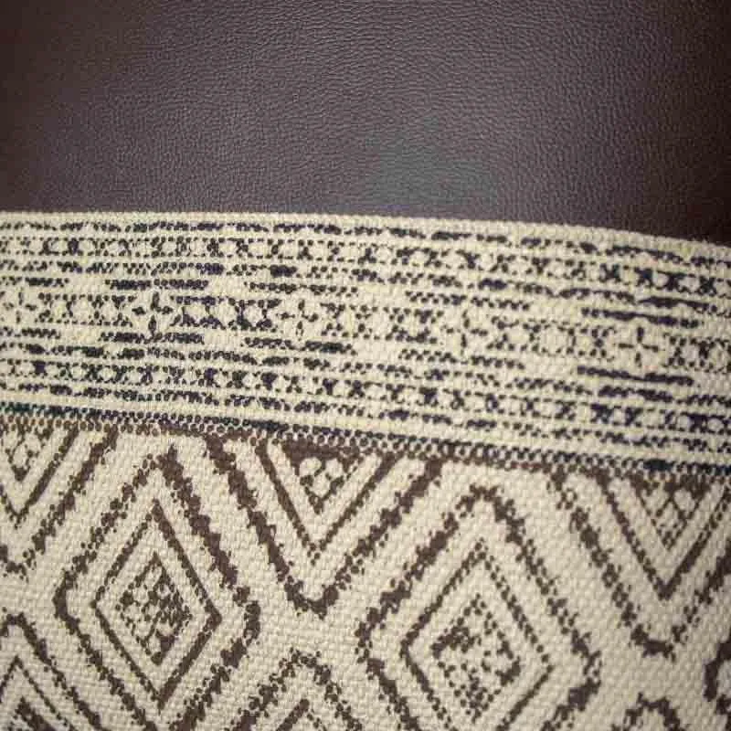 Querencia Cushion Cover media 4