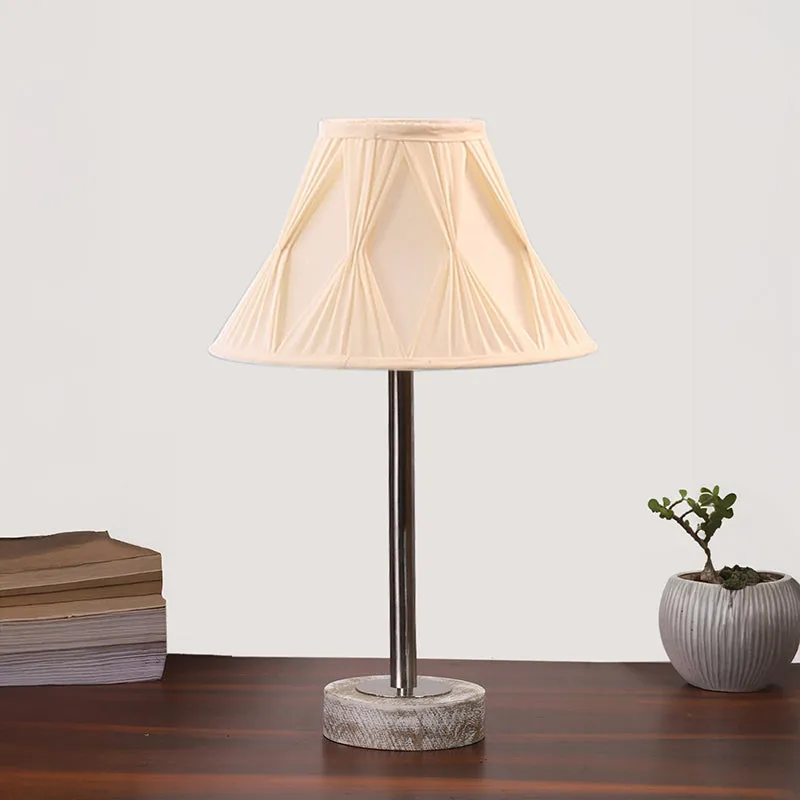Pleatra Pinch Rodin Wooden Table Lamp - Ivory,Silver,White media 3