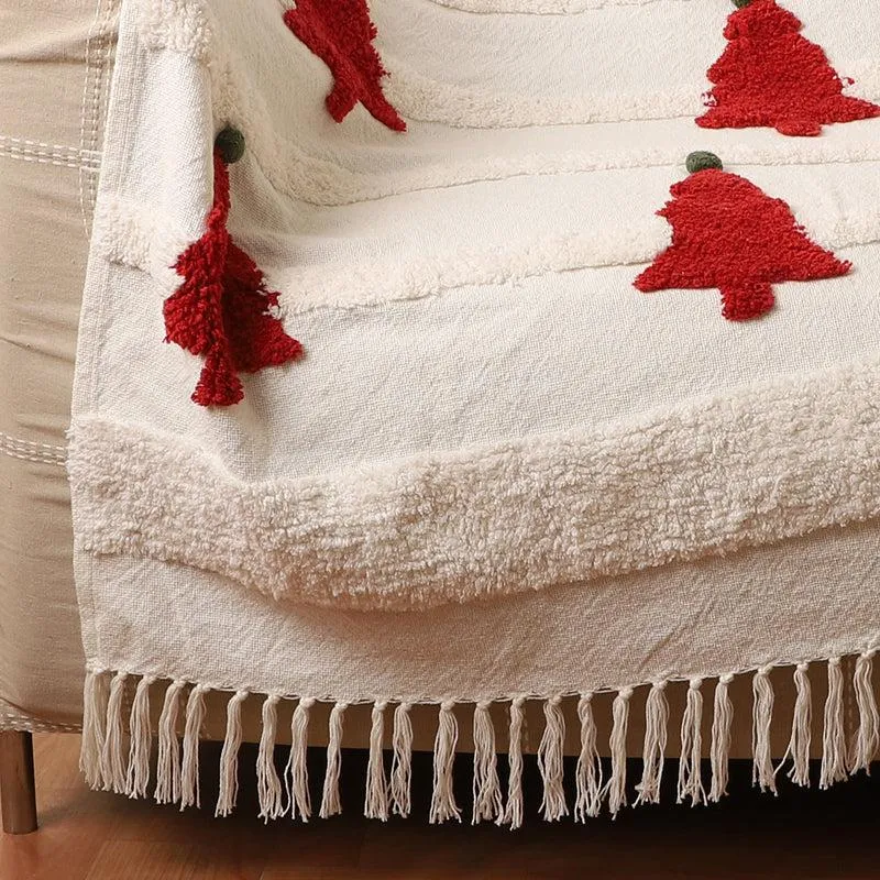 Pine & Plush Tufted Cotton Throw - White & Red media 5