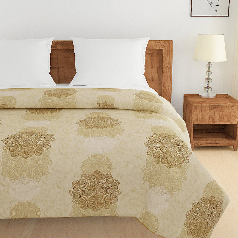 Swayam Calantha Cotton Comforter (Beige) - 150 GSM media 4