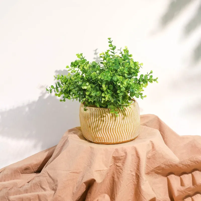 Suncrest Metal Planter media 3