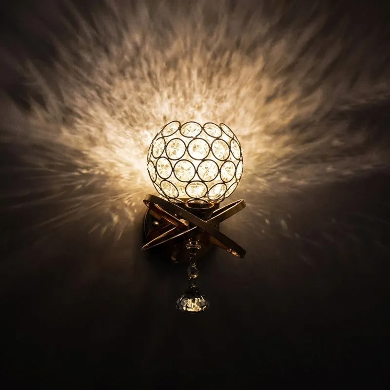 Crystaluxe Aluminium And Glass Wall Lamp media 3