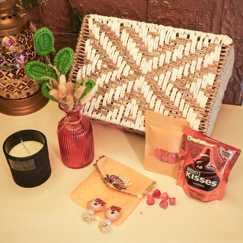 Festia Gift Box media 3