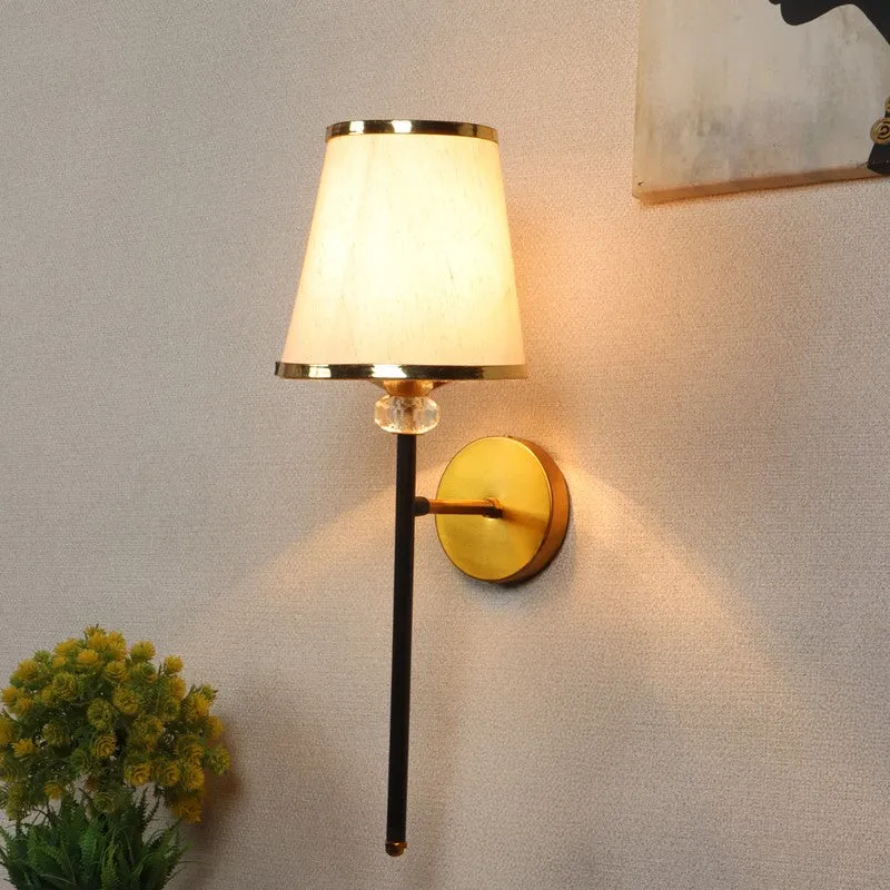 Coressa Iron Wall Lamp media 1