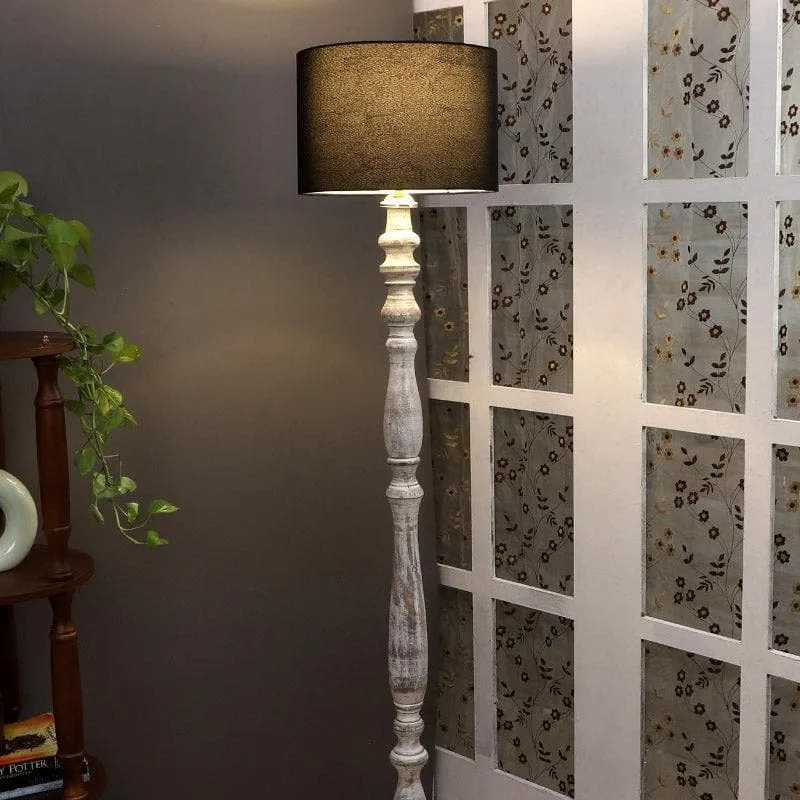 Natura Vivi Floor Lamp - Black media 1