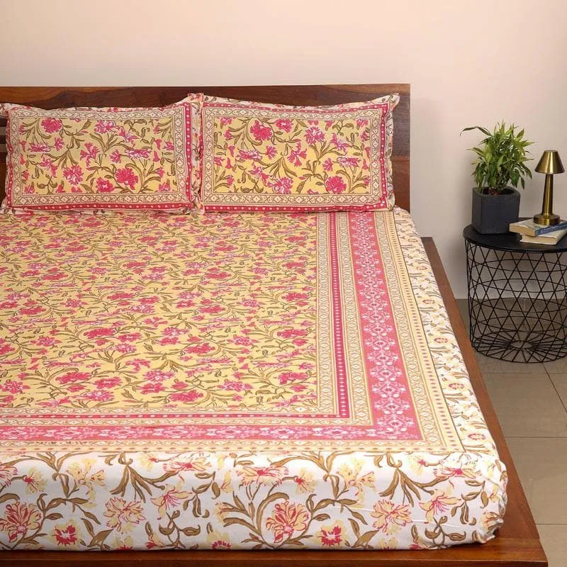 Nazakat Jaipuri Cotton Bedsheet (Pink) - 144 TC media 1