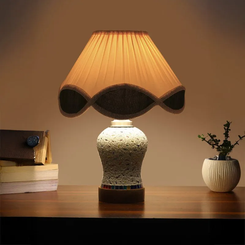 Nivora Pleated Wooden Table Lamp media 1