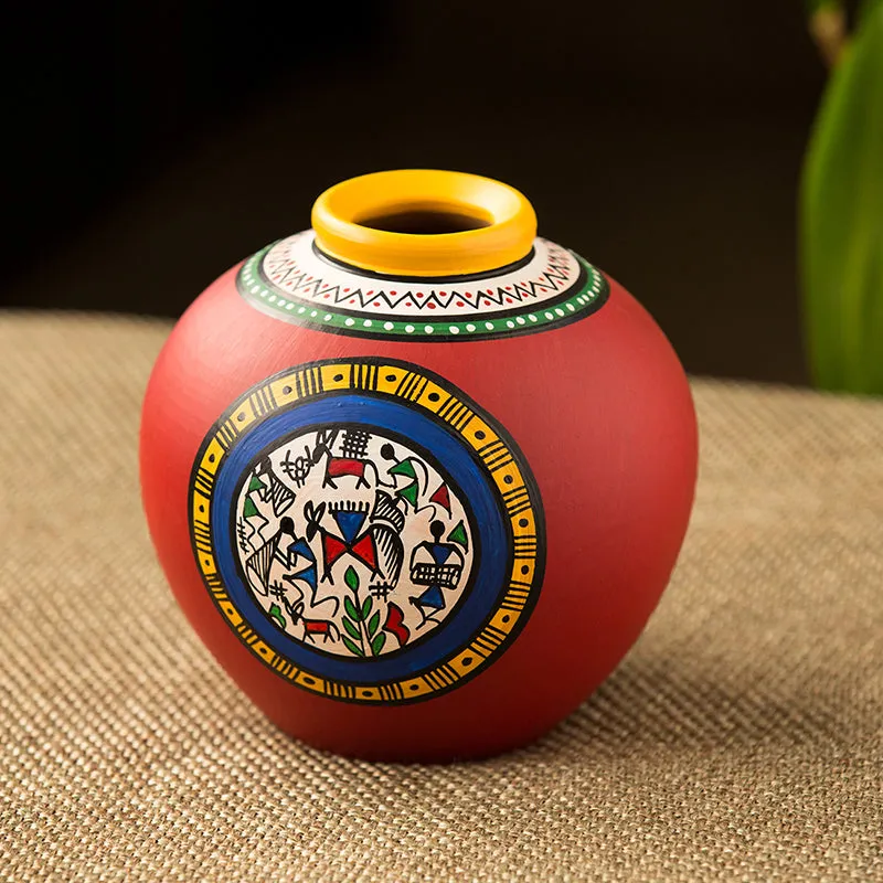 Gulaal Warli Handpainted Round Terracotta Vase media 1