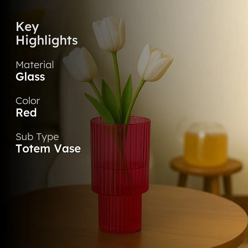 Stria Form Vase - Pink media 2