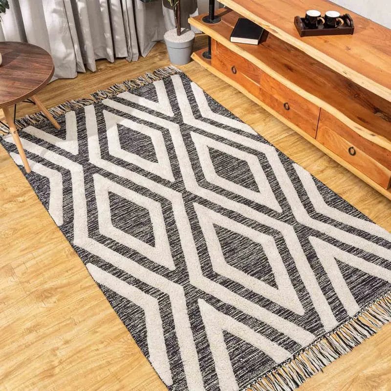 Crosser Cotton Tufted Cotton Rug media 4