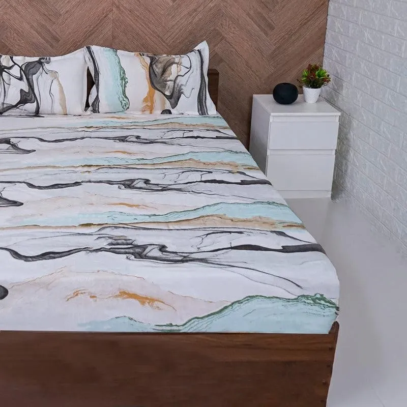 Gilla Abstract Microfiber Bedsheet - 140 GSM media 3