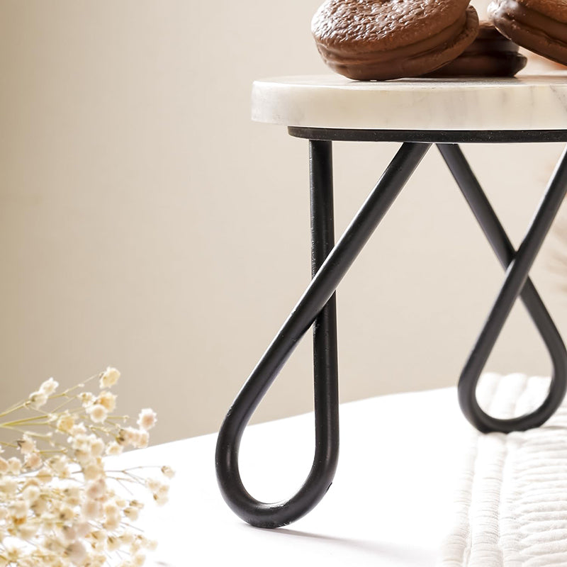 Crumbly Cake Stand media 5