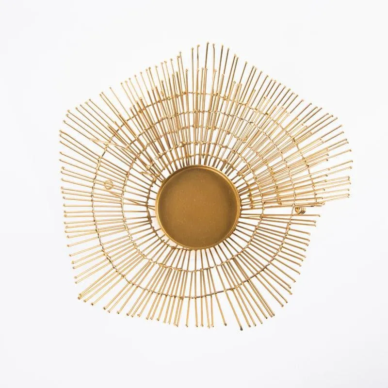 Flora Wave Candle Holder media 5