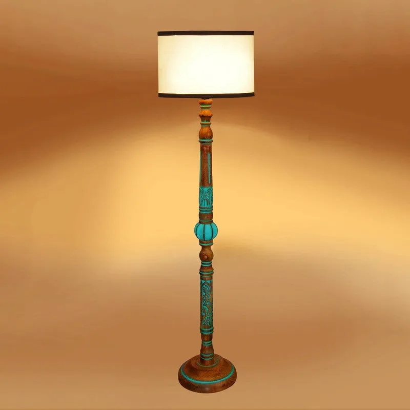 CylindraEdge Luxe Floor Lamp (White) media 3
