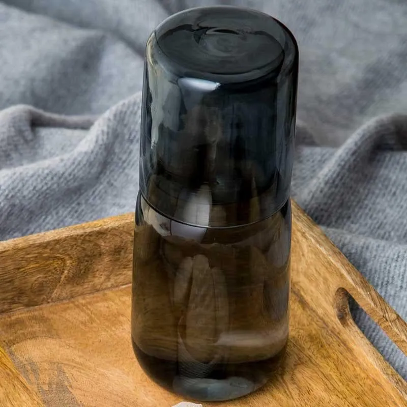 Pourfect Pitcher Carafe media 3