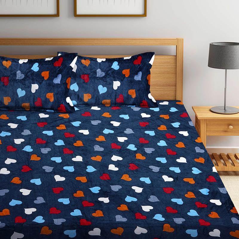 Love Cove Woollen Bedsheet - 180 GSM media 3