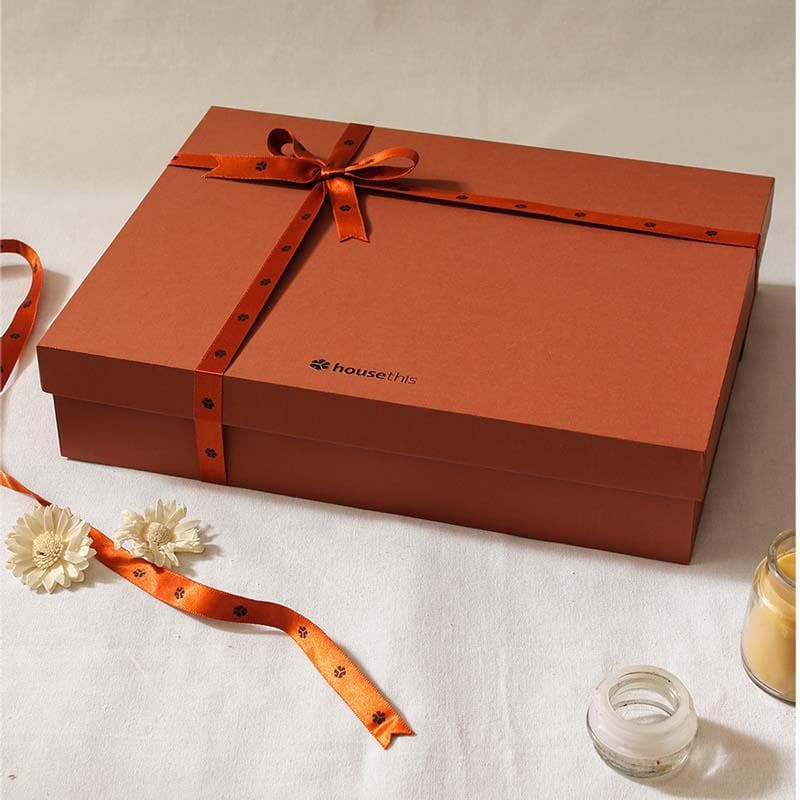 Amra Cotton Gift Box media 3