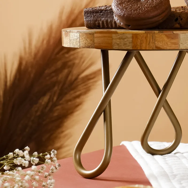 Crown Slice Cake Stand media 5