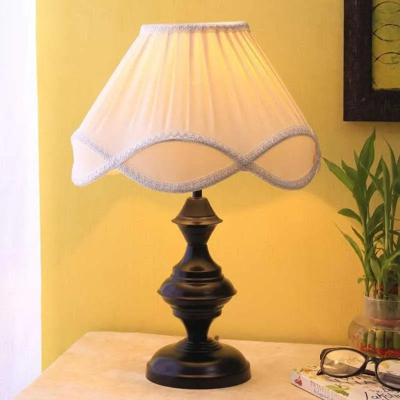 Feirra Fabric Table Lamp - White media 1