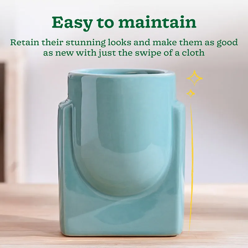 Ugaoo Minimalica Ceramic Planter - Green media 4