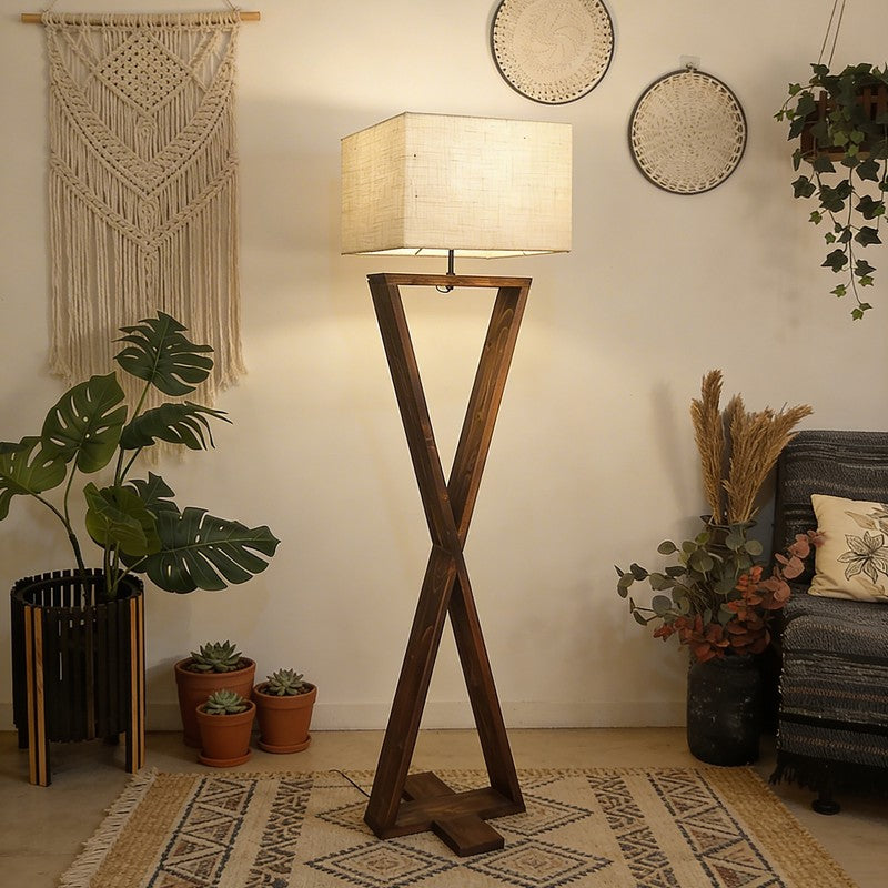 Xirena Floor Lamp media 3