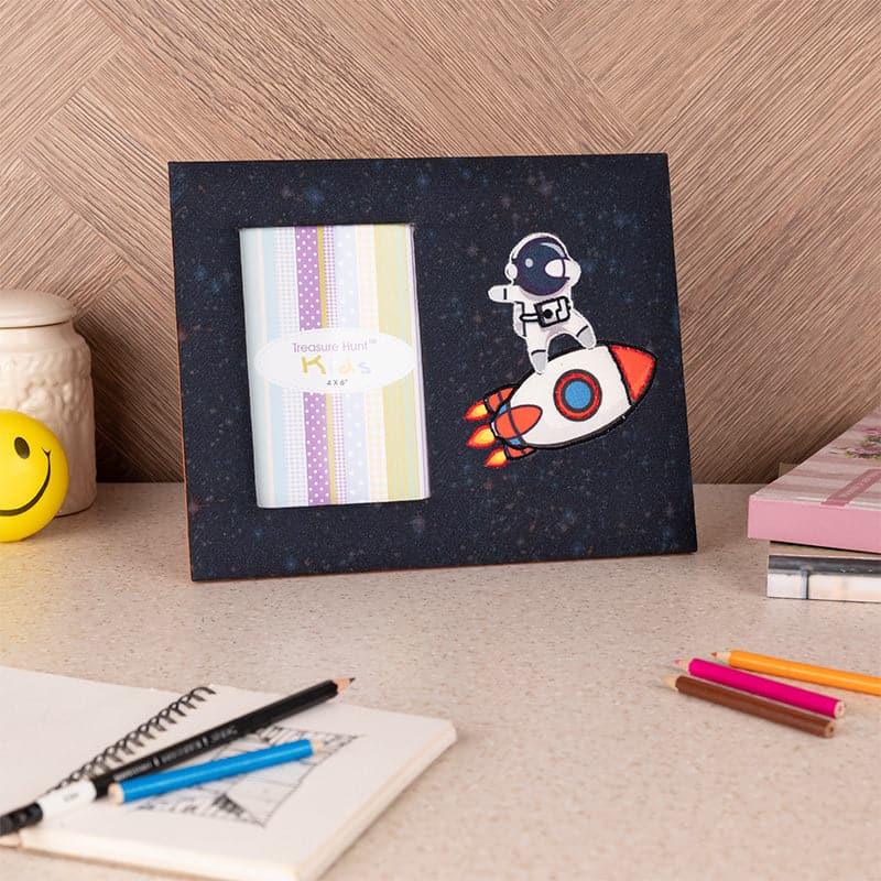 Rocket Launch Photo Frame I - Space Mission Collection