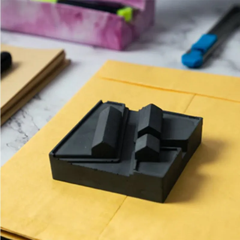 Divaro Card Holder media 1