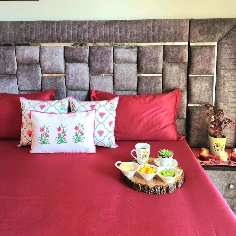 Caressence Solid Cotton Bedsheet (Red) - 300 TC media 7