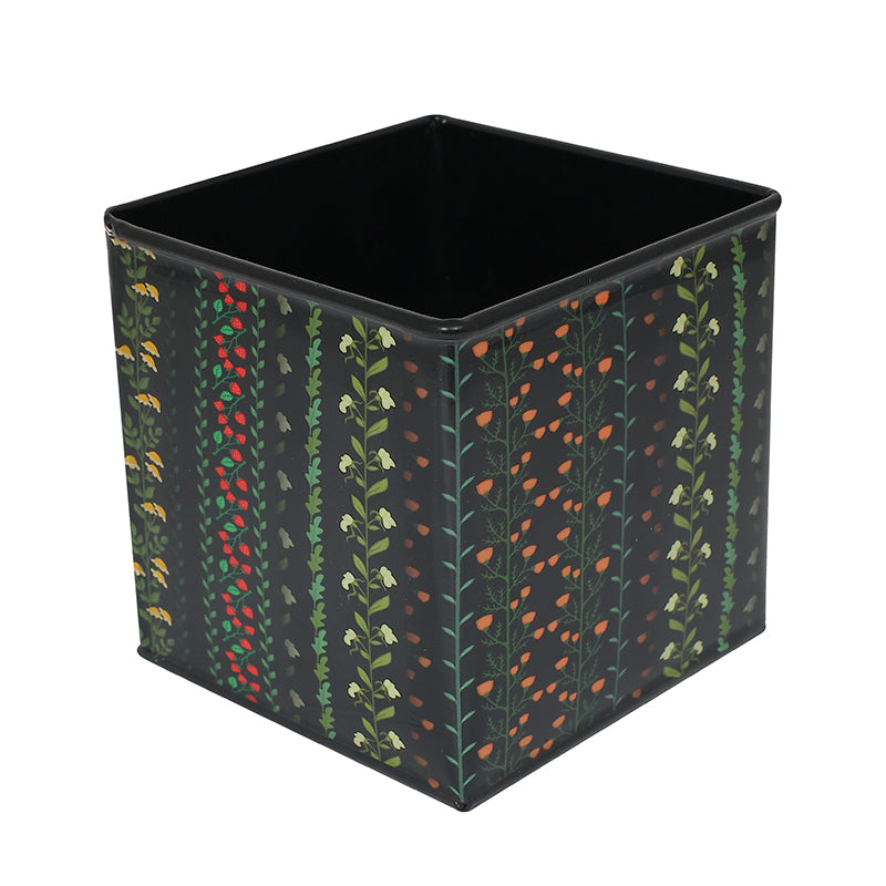 Rootin Metal Planter media 5