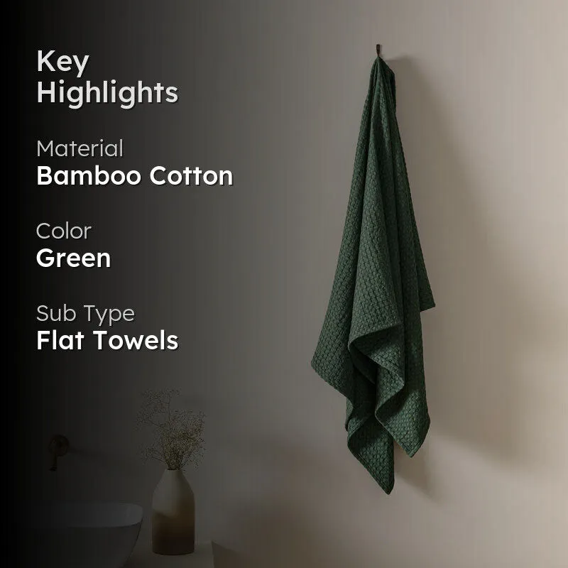 Fluffy Waffle Bath Towel - Green media 2