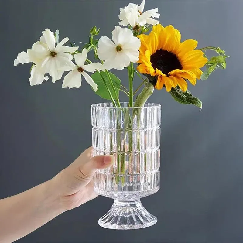 Ellure Glass Vase media 1