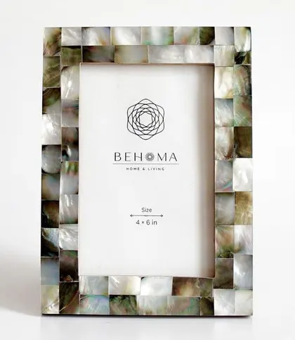 Plexi Glass · Pearl