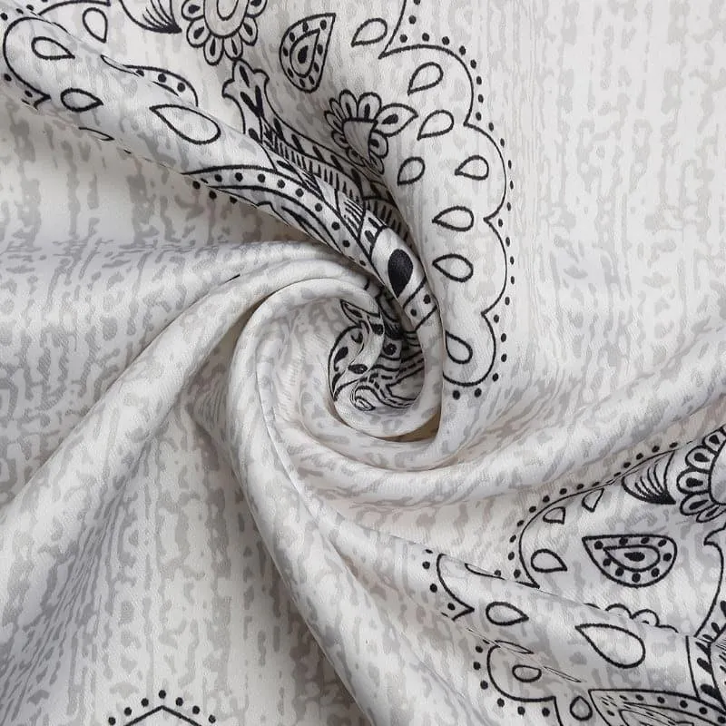 Swayam Hridyam Floral Curtain media 4