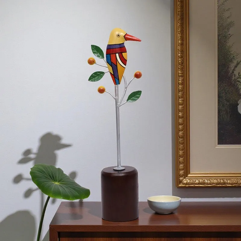 Prismatic Perch Metal Showpiece media 1