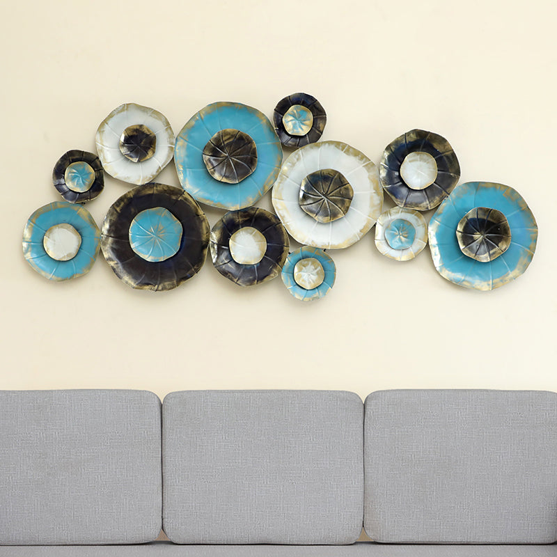 Cobalt Loop Metal Wall Accent