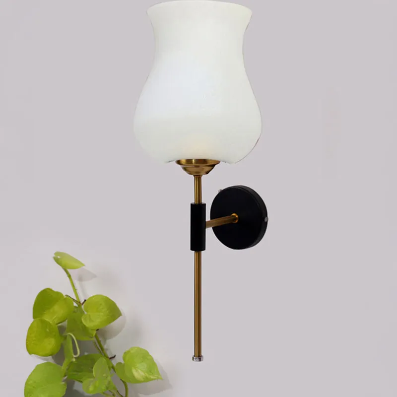 Beryll Glass & Steel Wall Lamp media 3