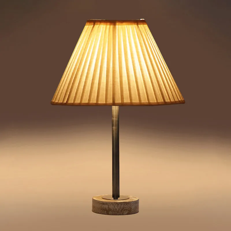 Pleatra Rodin Wooden Table Lamp - White,Silver,White media 6