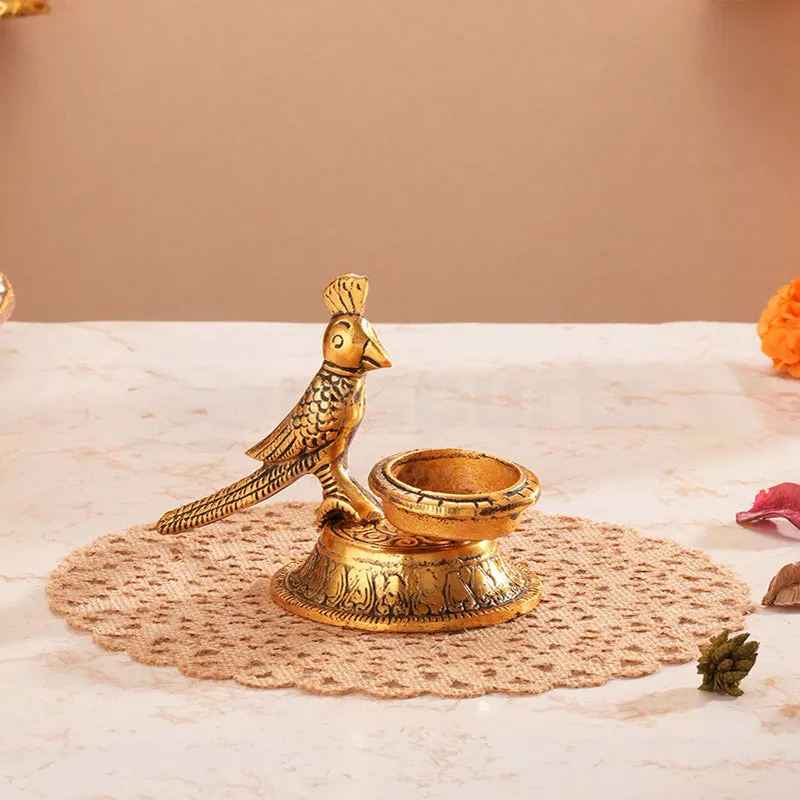 Thotha Ornate Tea Light Holder - Gold media 1