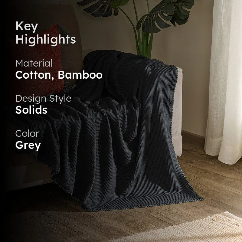 Wovelle Throw - Grey & Moss Green media 2