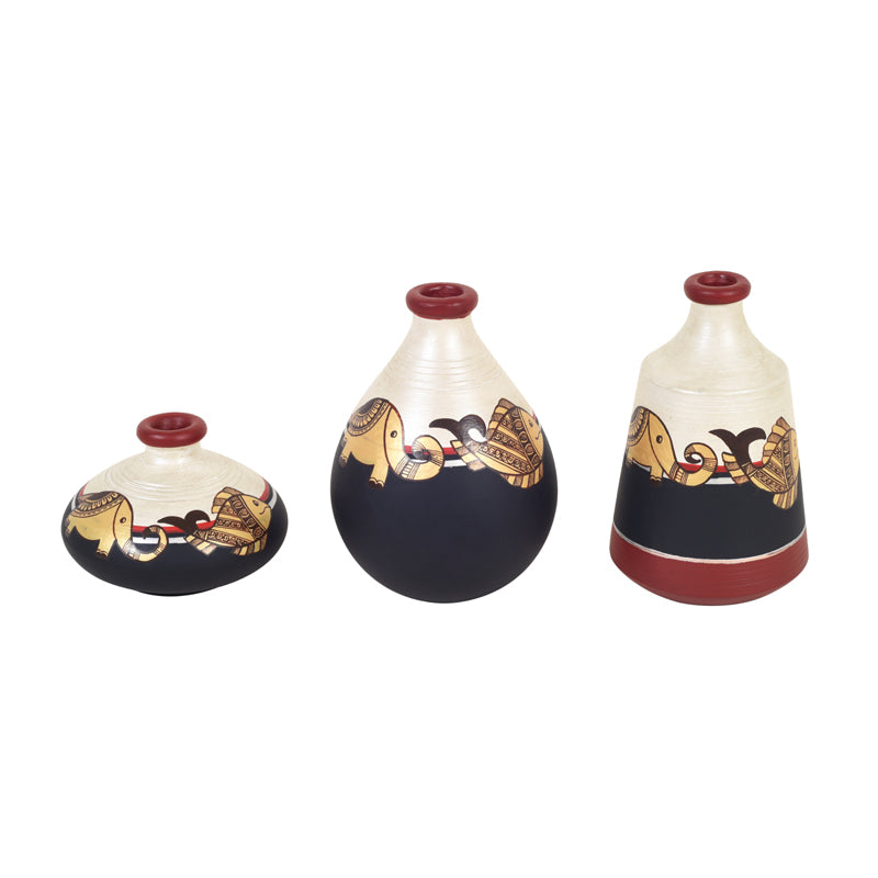 Agma Earthy Vase - Set Of Three media 4