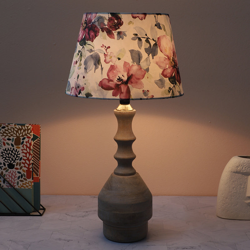 Lumikko Glyph Printed Mango Wood Table Lamp - Multicolor