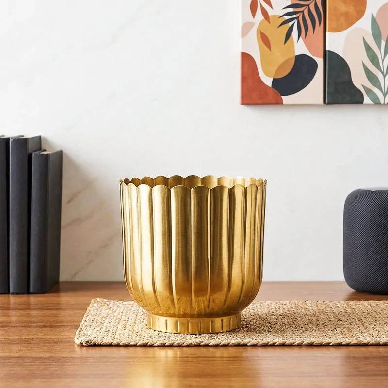 Cosie Coral Planter - Gold media 1