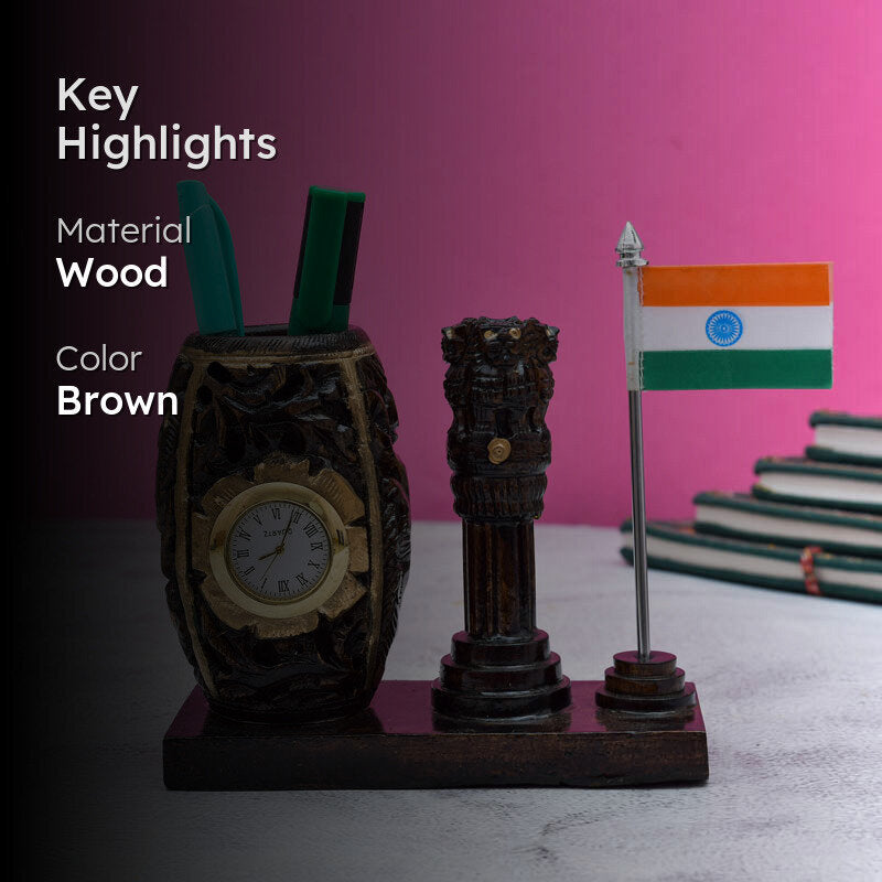 Patriot's Pride Wooden Pen Stand - Light Brown media 2