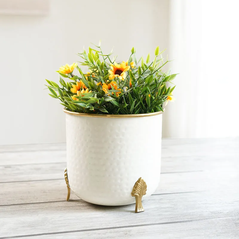 Hallo Metal Hammered Planter media 2