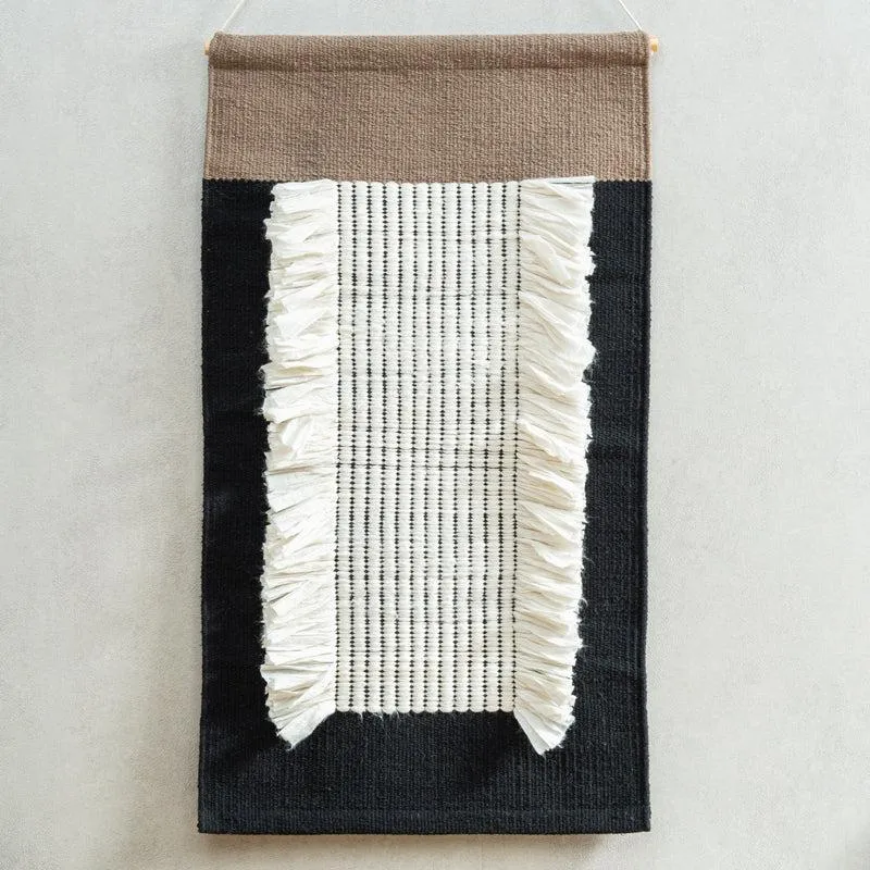 Luthien Handwoven Woolen Wall Accent media 4