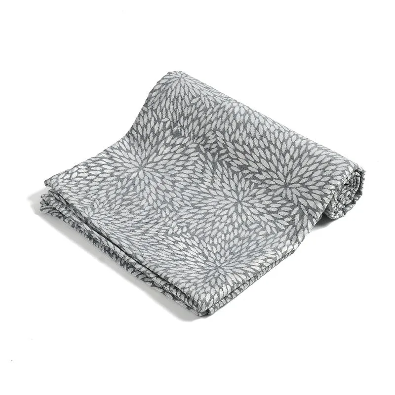 Daisytwist Abstract Cotton Throws - Grey media 4