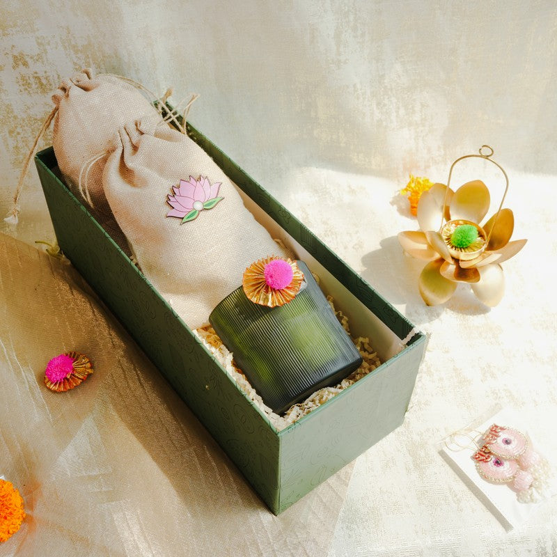 Sampoorna Utsav Gift Box - Seven Piece set media 3